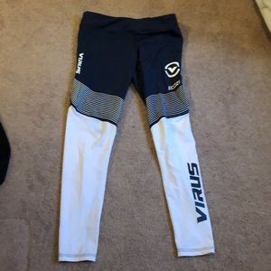 Virus women’s leggings
